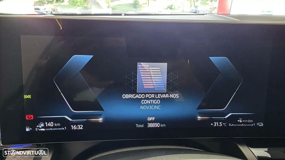 BMW 530 e Pack Desportivo M - 40