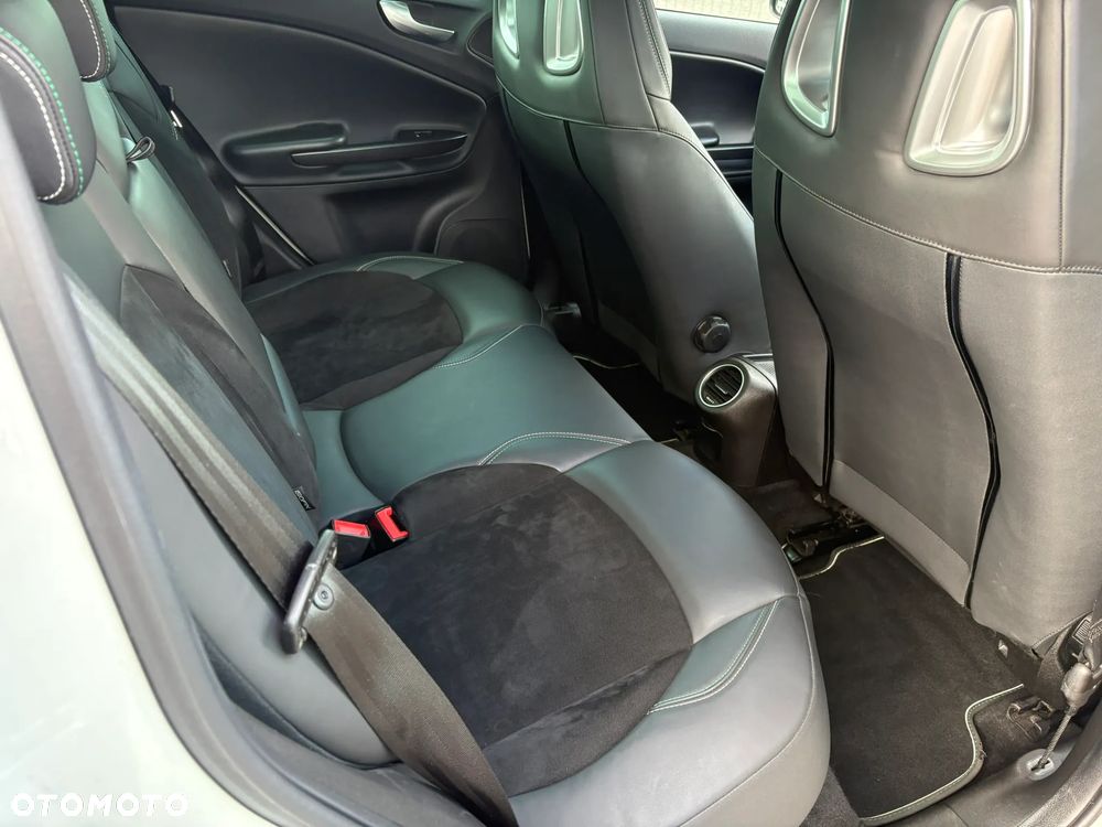 Alfa Romeo Giulietta 1750 TBi QV TCT - 24
