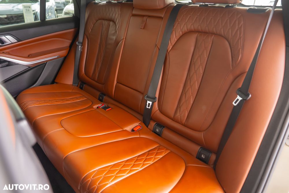 BMW X5 xDrive30d - 27