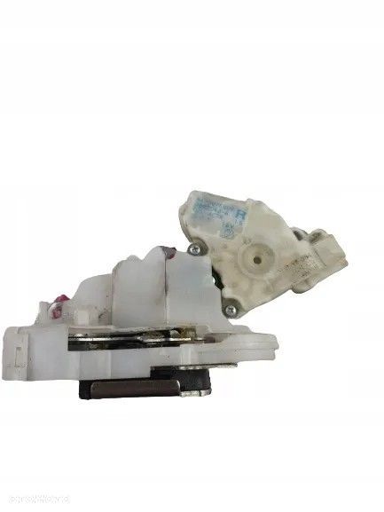 IMPREZA II GD ZAMEK DRZWI PRAWY PRZEDNI 61100FE000 - 1