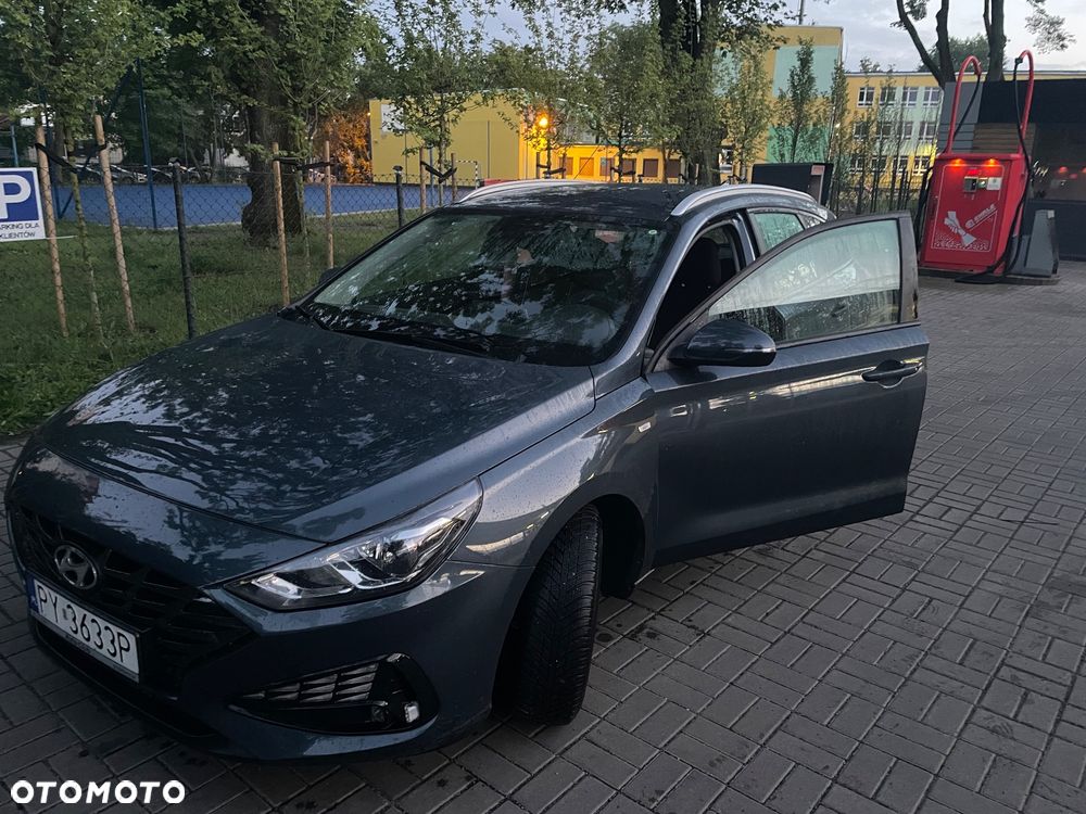 Hyundai i30 1.5 T-GDI 48V Smart - 2