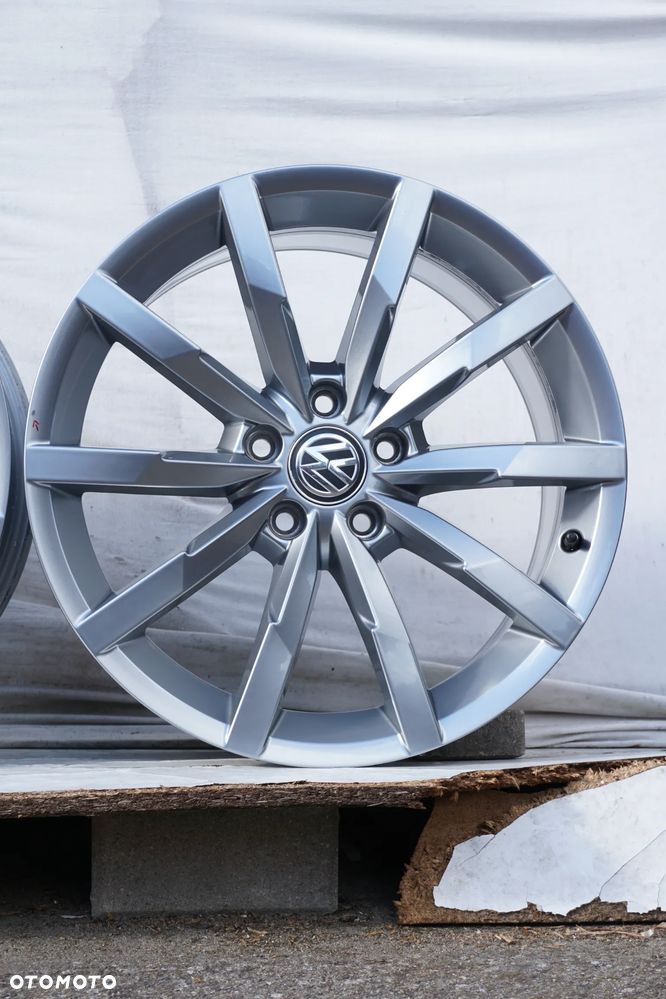 Volkswagen 5x112 18 8J et44 3G0601025 Q - 7