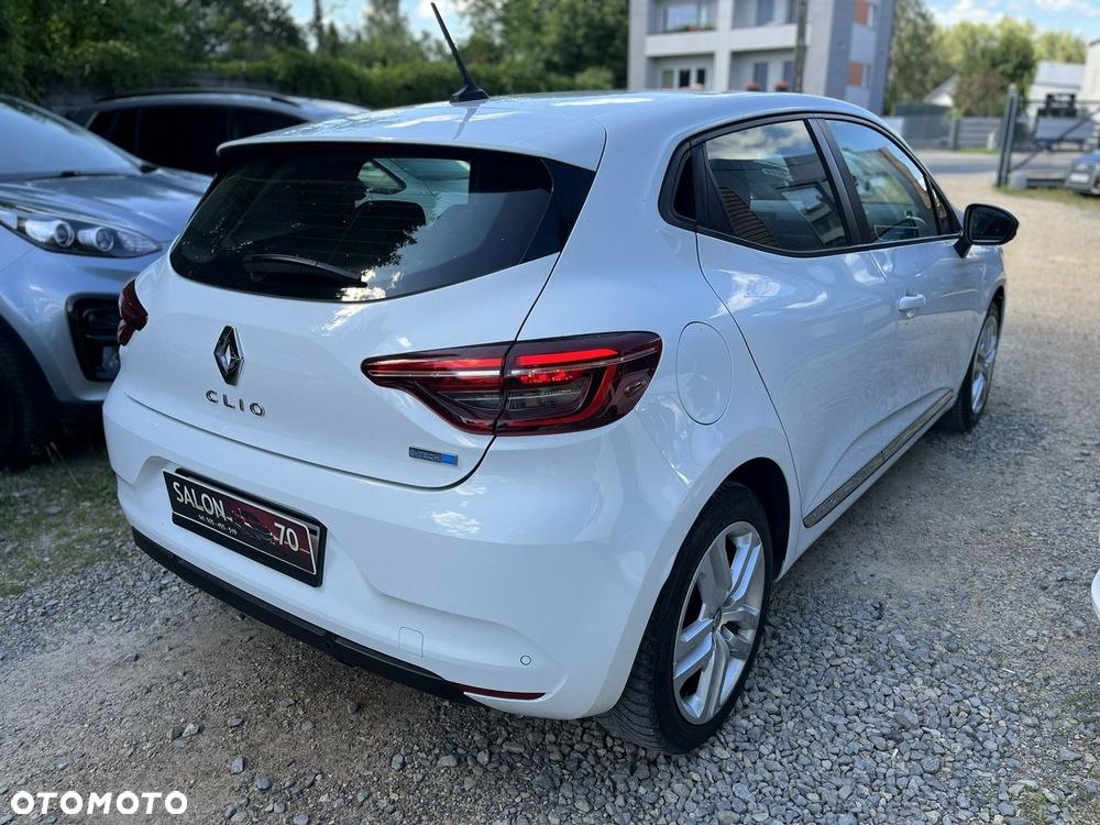 Renault Clio - 8