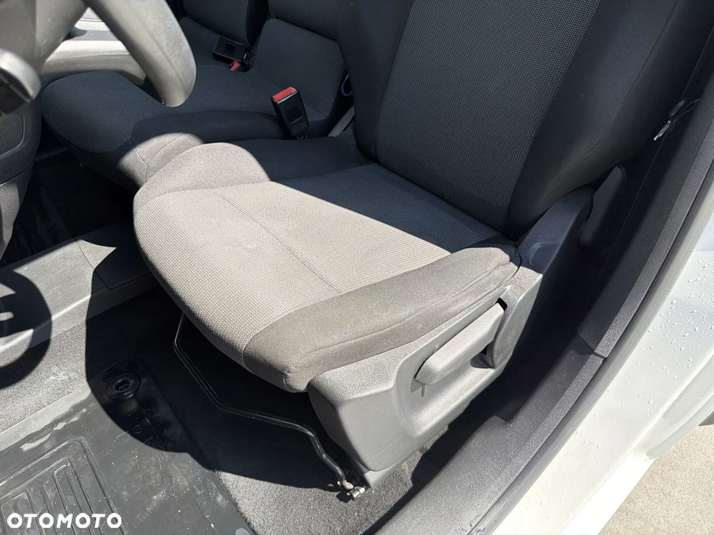 Toyota Proace City - 13