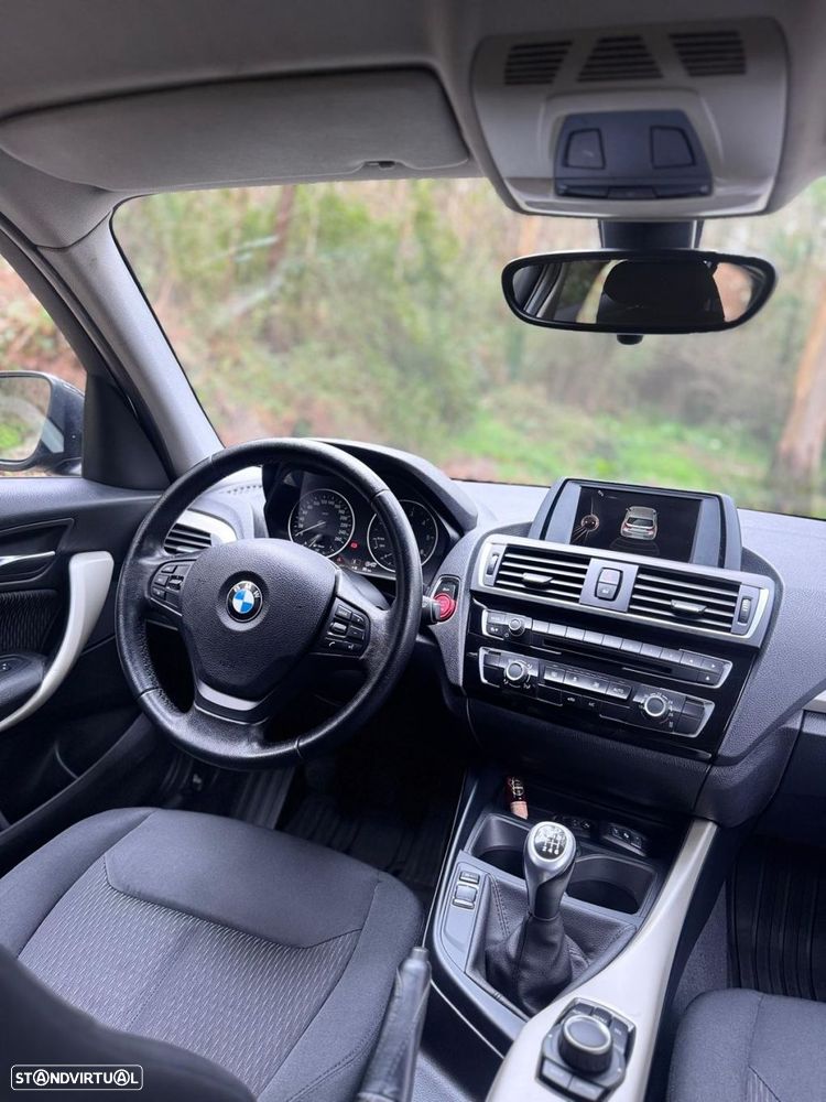 BMW 116 d Line Sport - 11