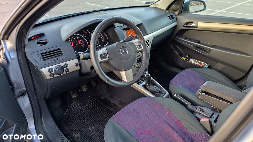 Opel Astra - 9