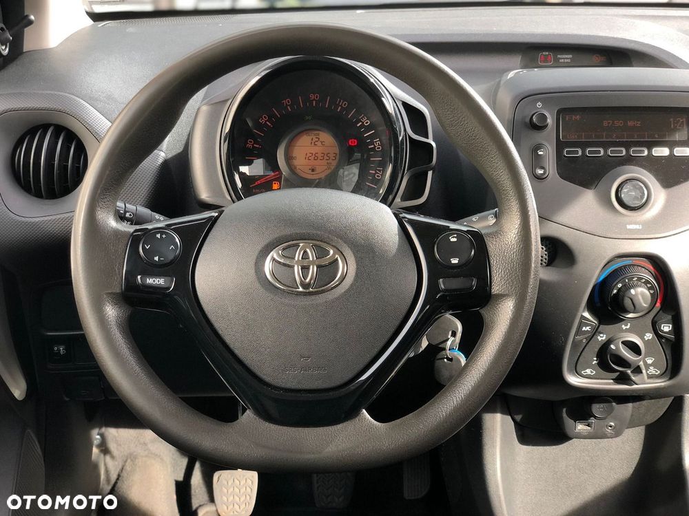 Toyota Aygo - 15