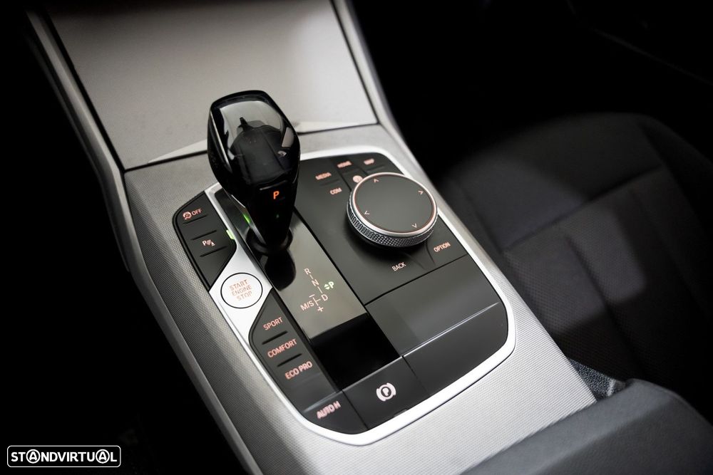 BMW 320 d Line Sport Auto - 8