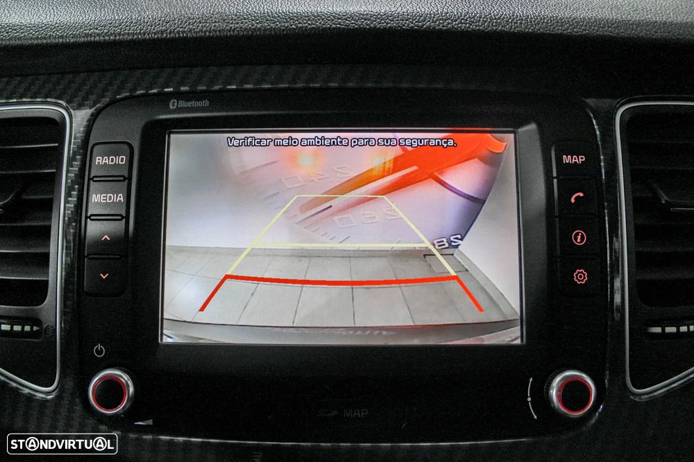 Kia Carens 1.7 CRDi ISG TX - 32