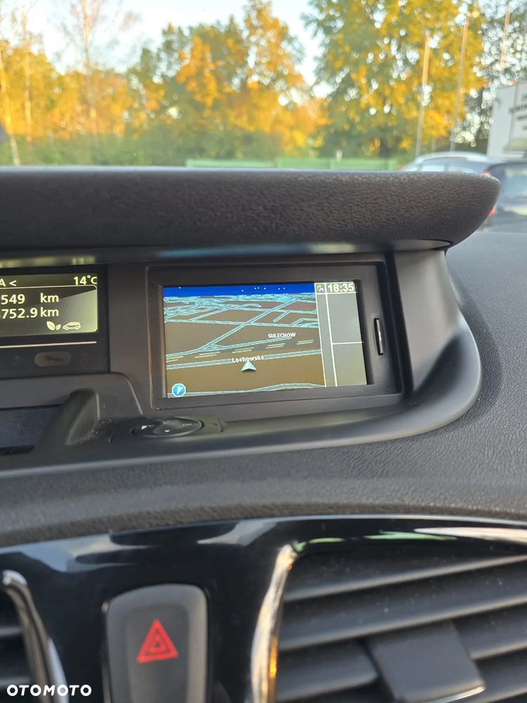 Renault Grand Scenic - 29