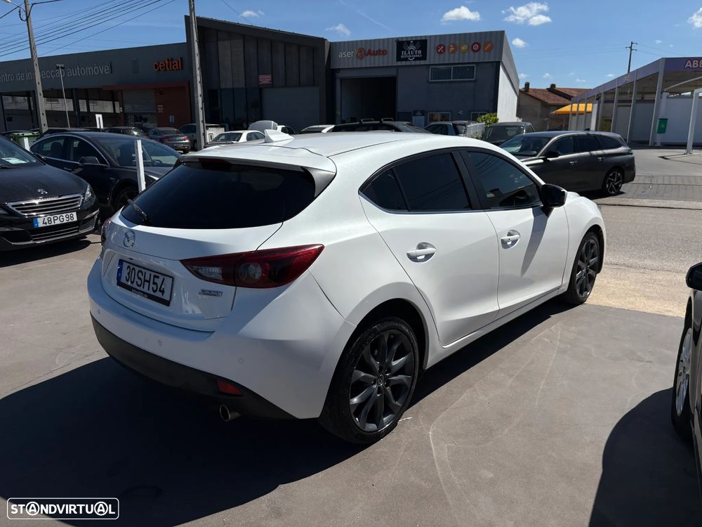 Mazda 3 Hatchback 1.5 Sky-D Evolve HS - 5