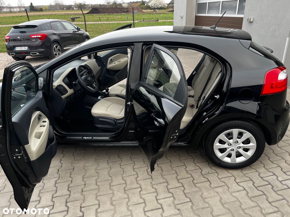 Kia Rio 1.2 M - 35