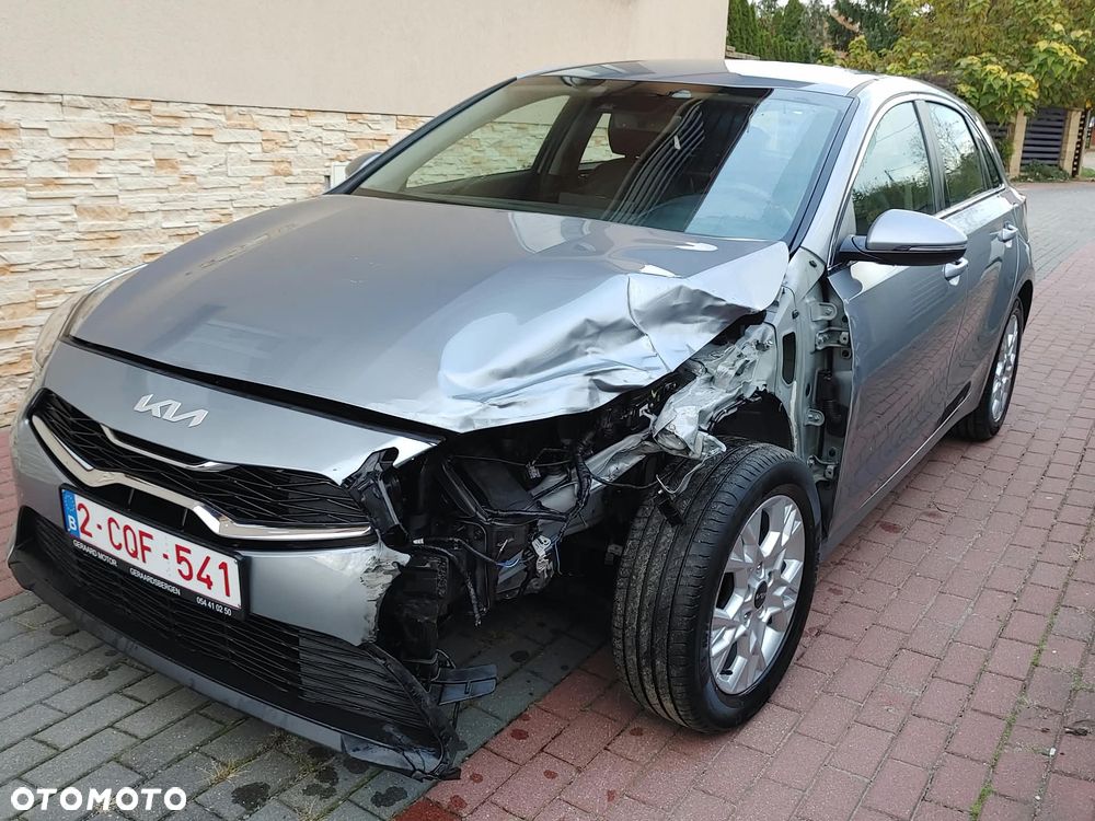 Kia Ceed - 3