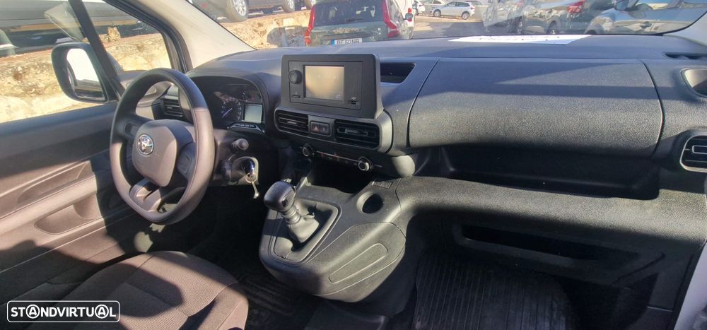 Toyota PROACE CITY - 9