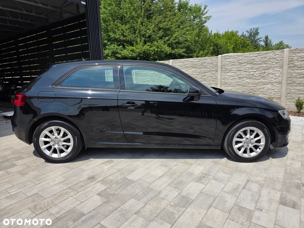 Audi A3 3-drzwiowe 2.0 TDI DPF Attraction - 11