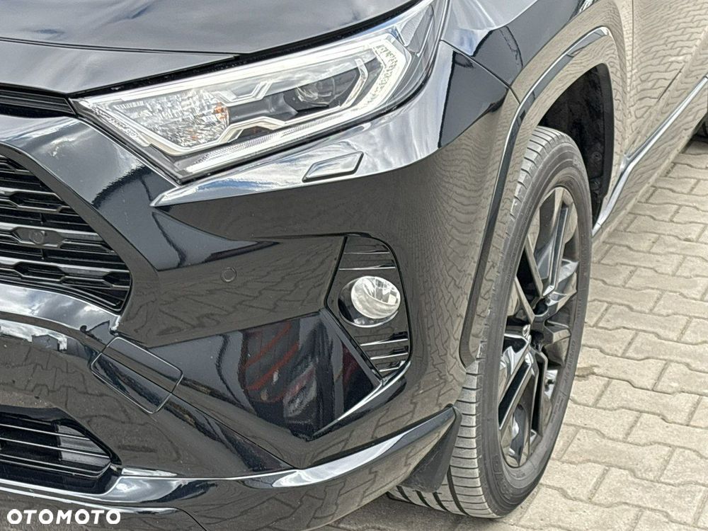 Toyota RAV4 2.5 Hybrid Black Edition by JBL 4x4 - 9
