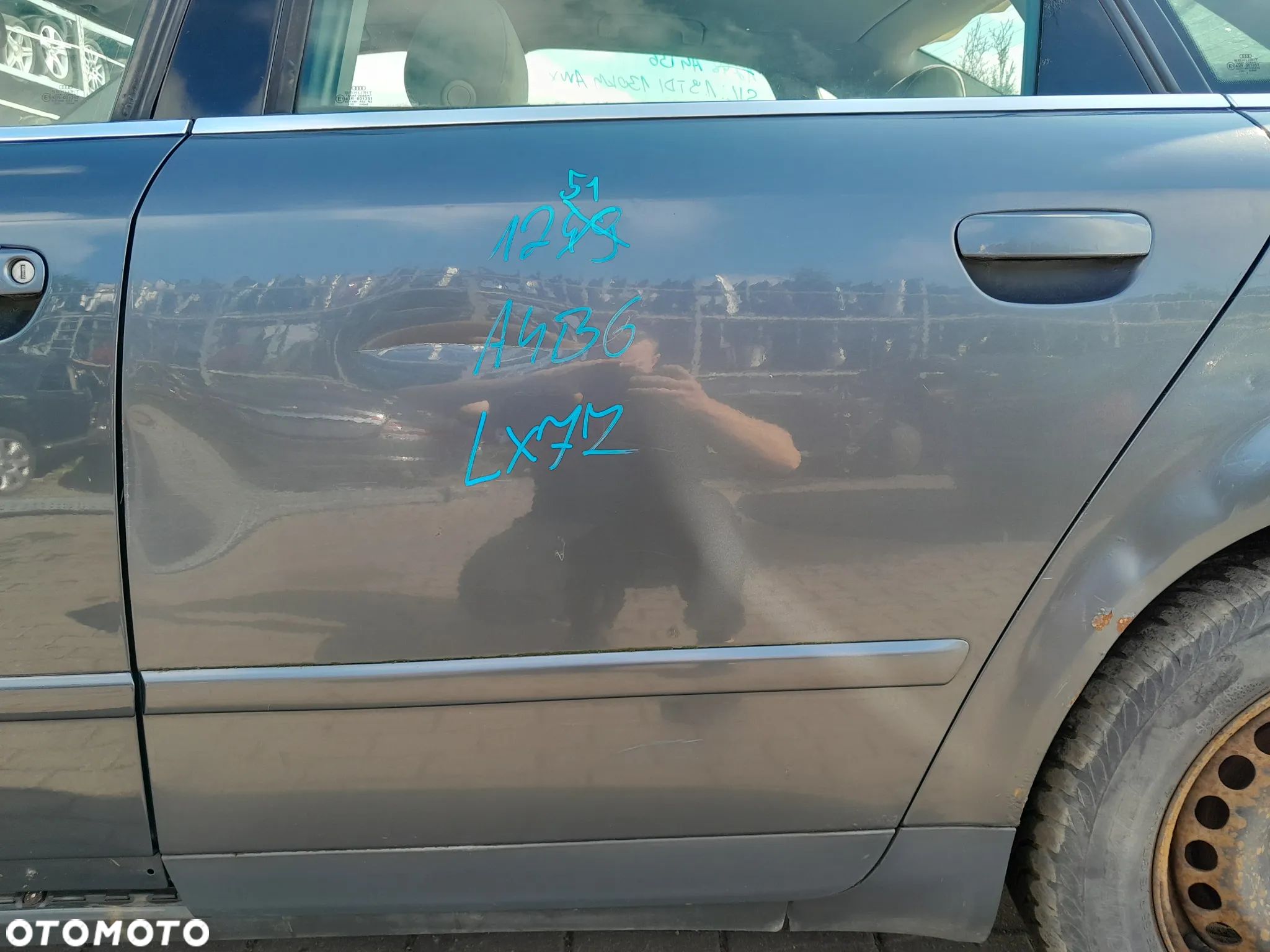 AUDI A4 B6 DRZWI LEWE TYLNE LEWY TYŁ KOLOR: LX7Z - 1
