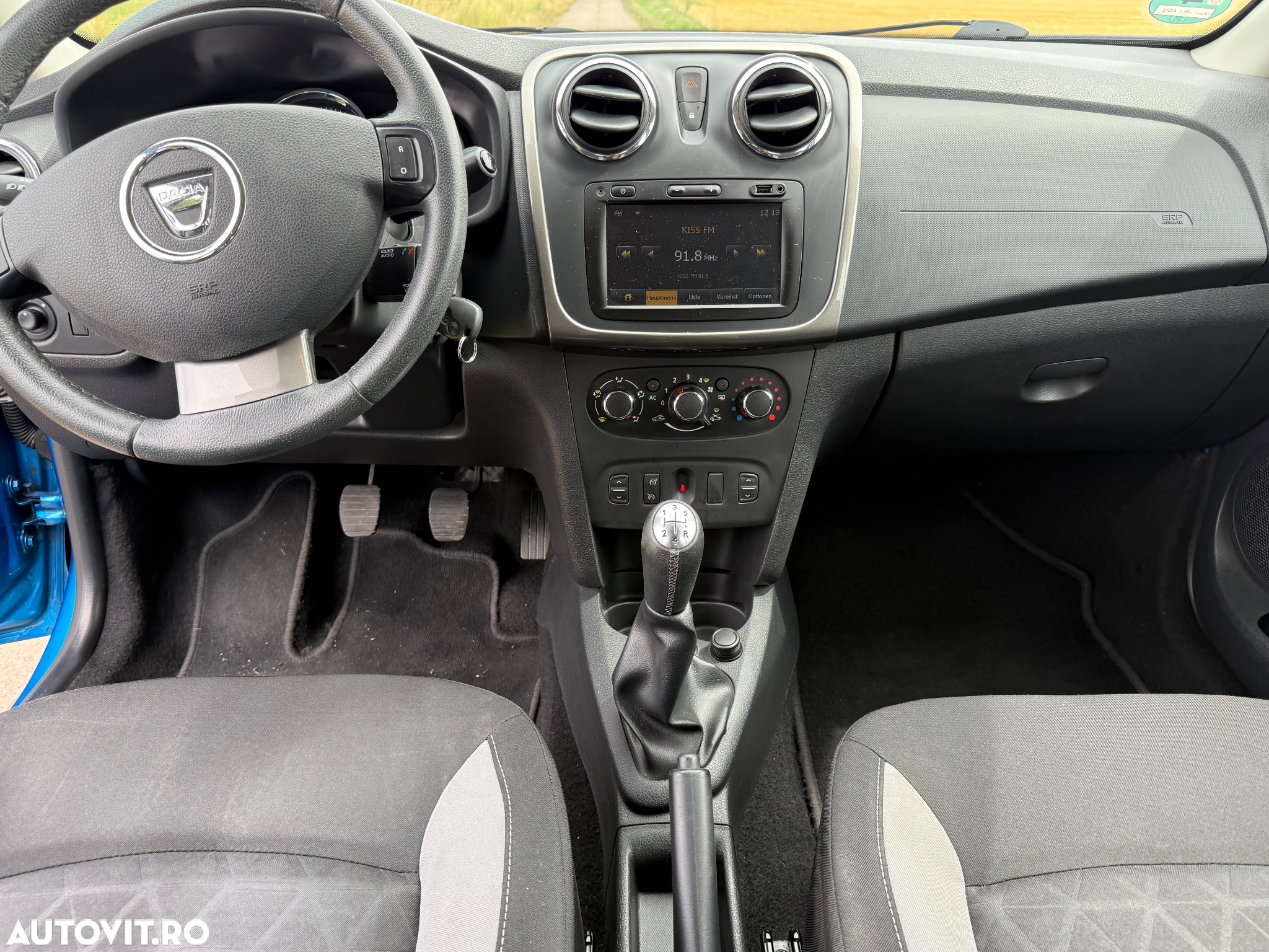 Dacia Sandero Stepway dCi 90 (S&S) Essential - 8