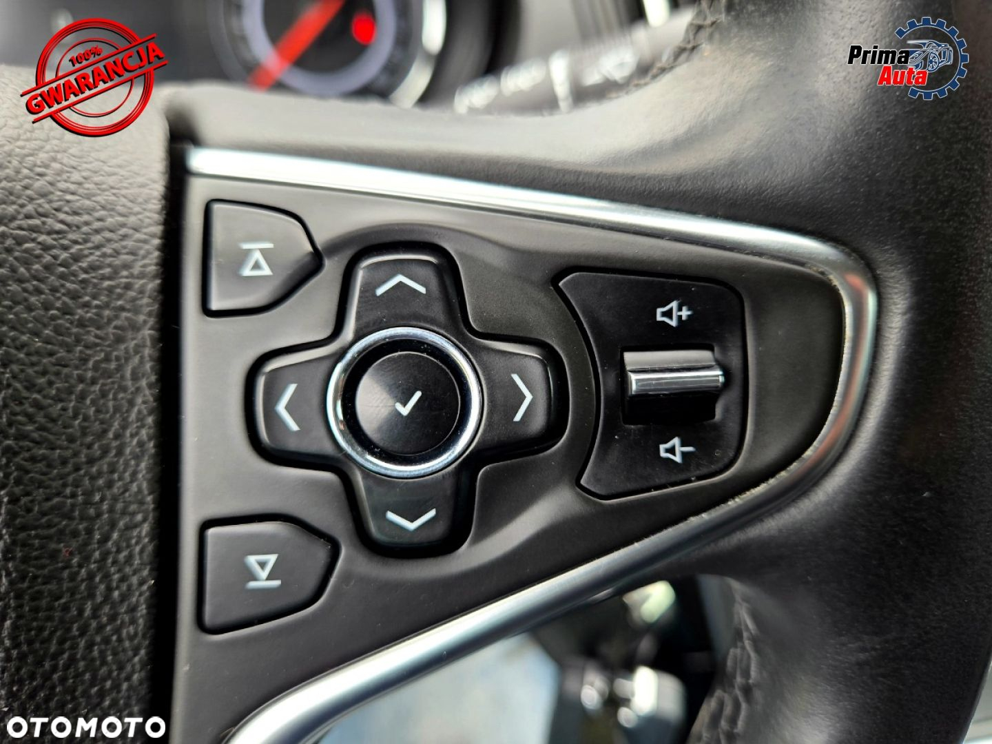 Opel Insignia - 25