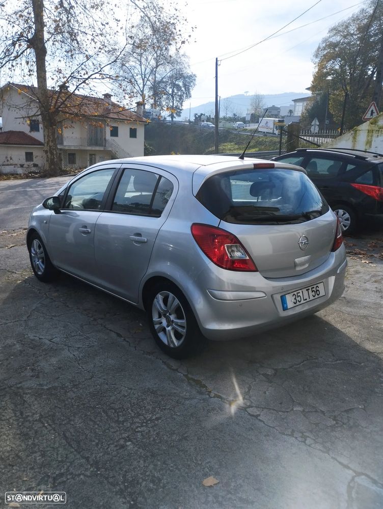 Opel Corsa 1.3 CDTI Enjoy 89g - 5