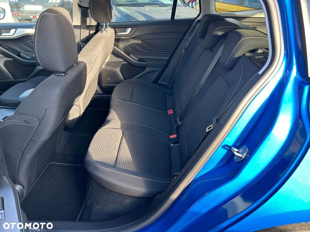 Ford Focus 1.0 EcoBoost mHEV Titanium X - 6