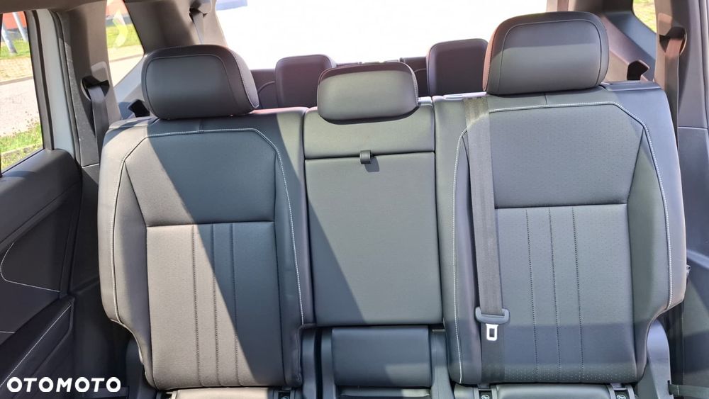 Volkswagen Tiguan - 26
