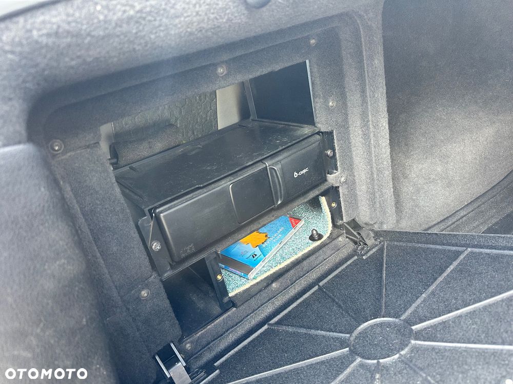 Volkswagen Passat 2.8 V6 4Mot Highline Tiptr - 41