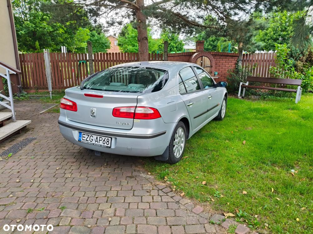 Renault Laguna 1.9 dCi Privilege - 3