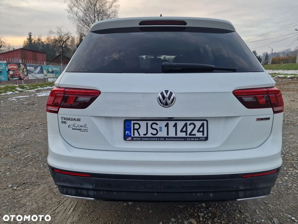 Volkswagen Tiguan Allspace 2.0 TSI 4Mot Highline DSG - 4