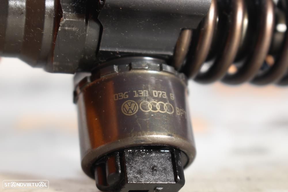 Injetor Audi A3 (8P1)  03G130073b / 0414720402 / Ck - 8