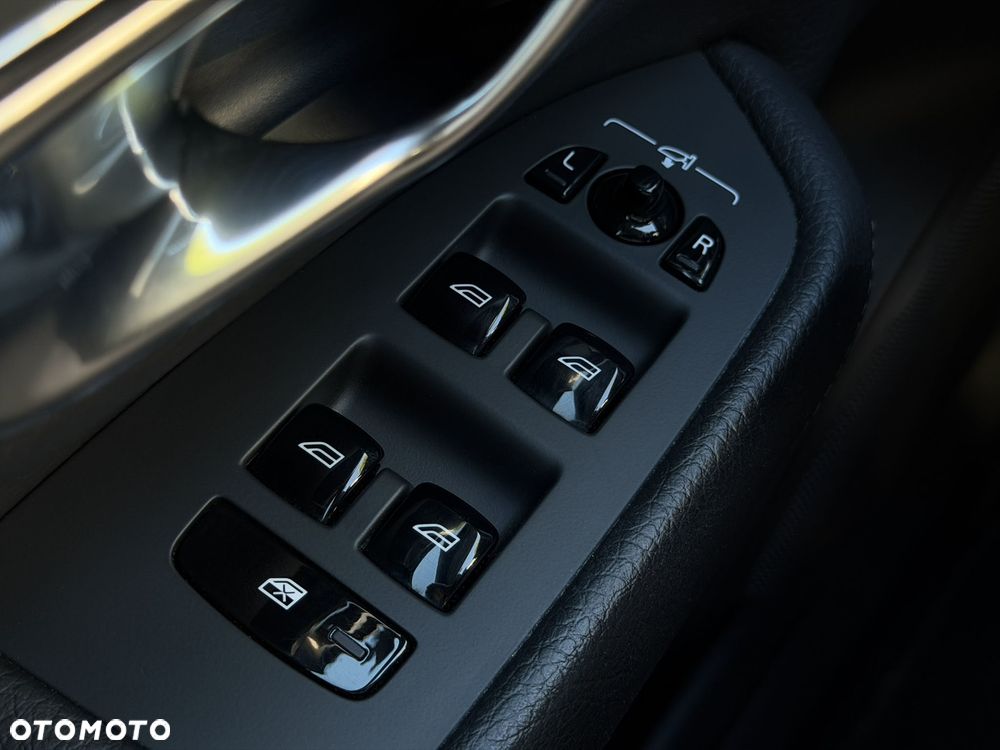 Volvo XC 90 T8 AWD Recharge Geartronic Inscription Expression - 38