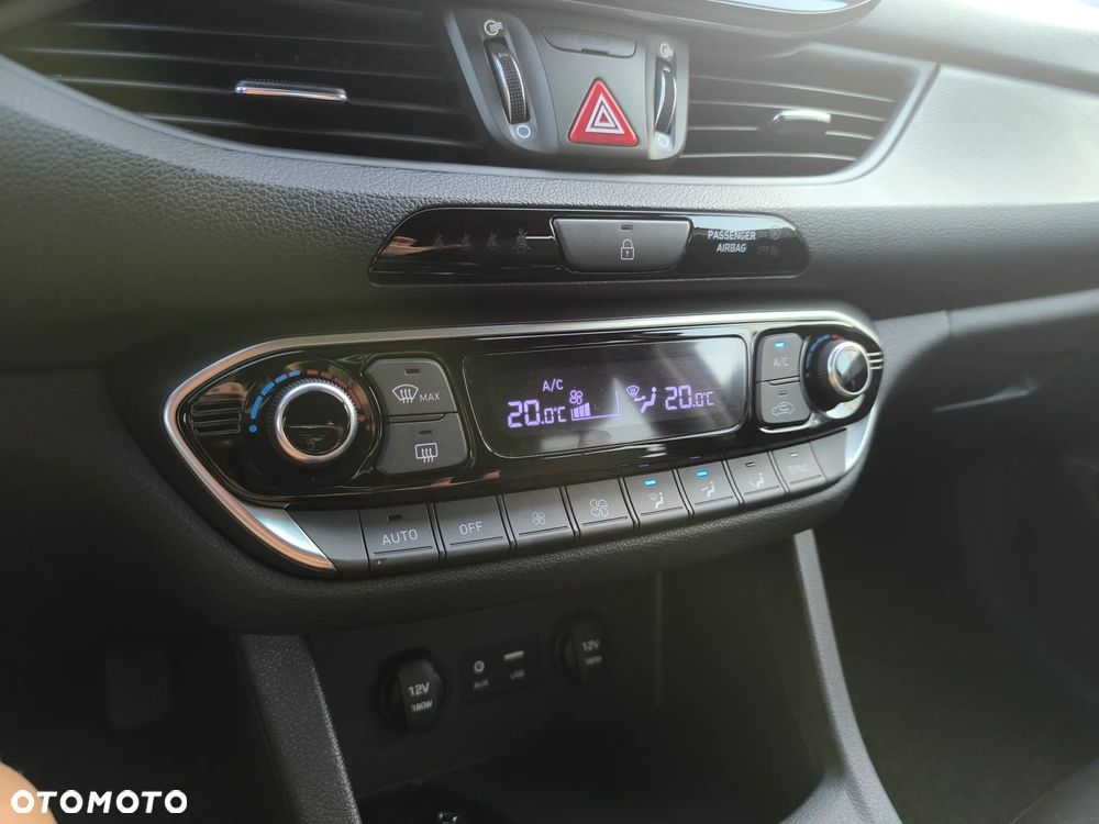 Hyundai i30 1.4 T-GDI Style - 35