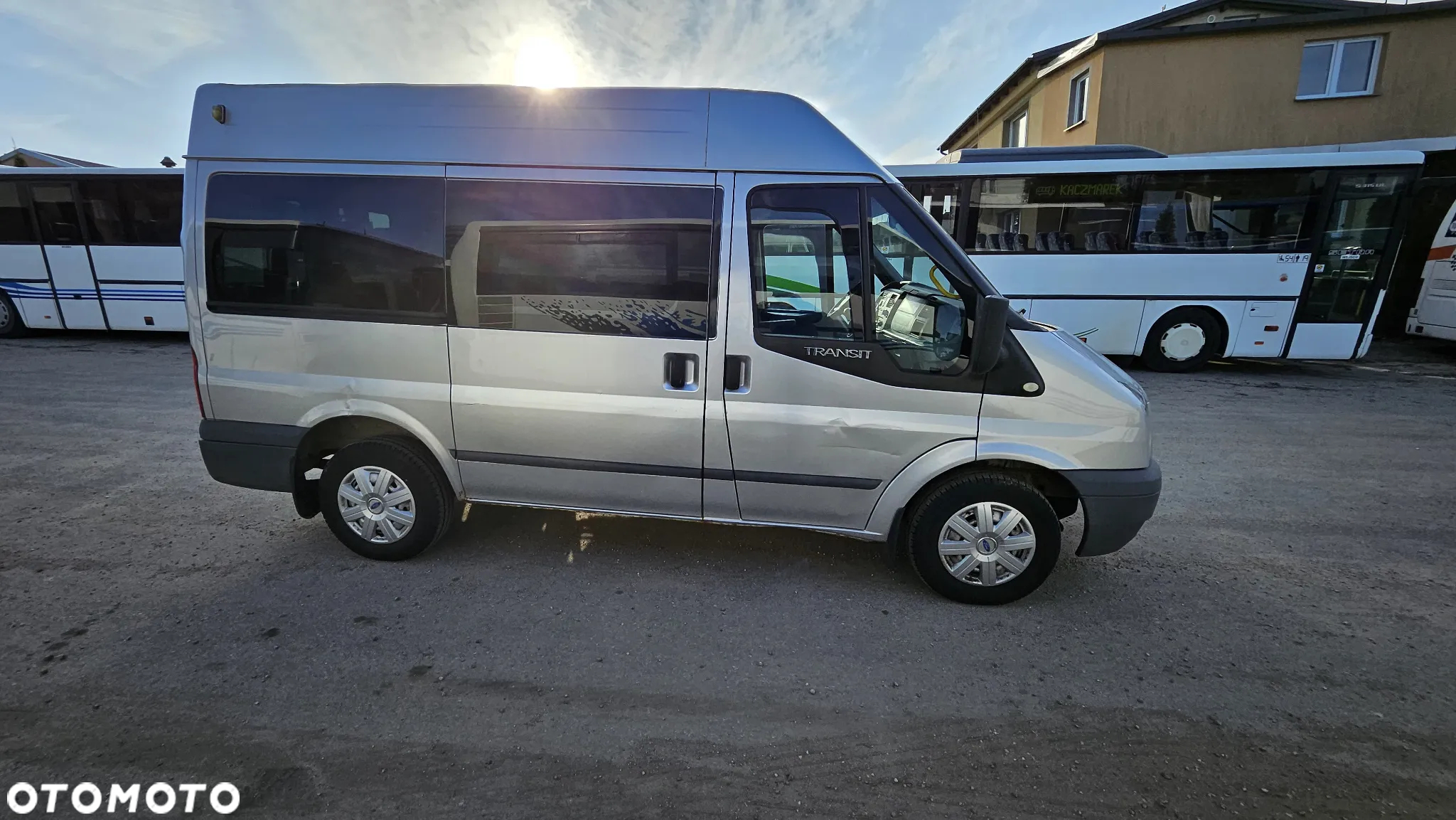 Ford Transit - 4