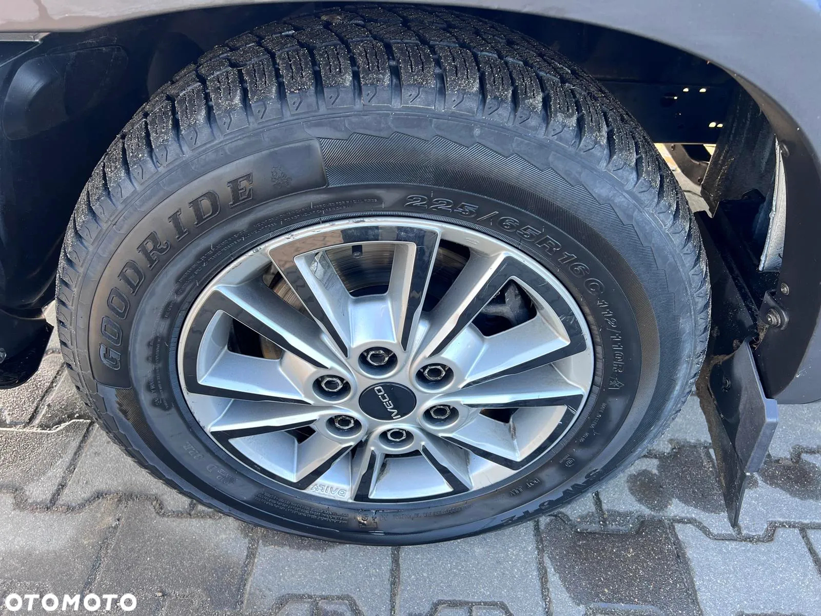 Iveco DAILY - 28