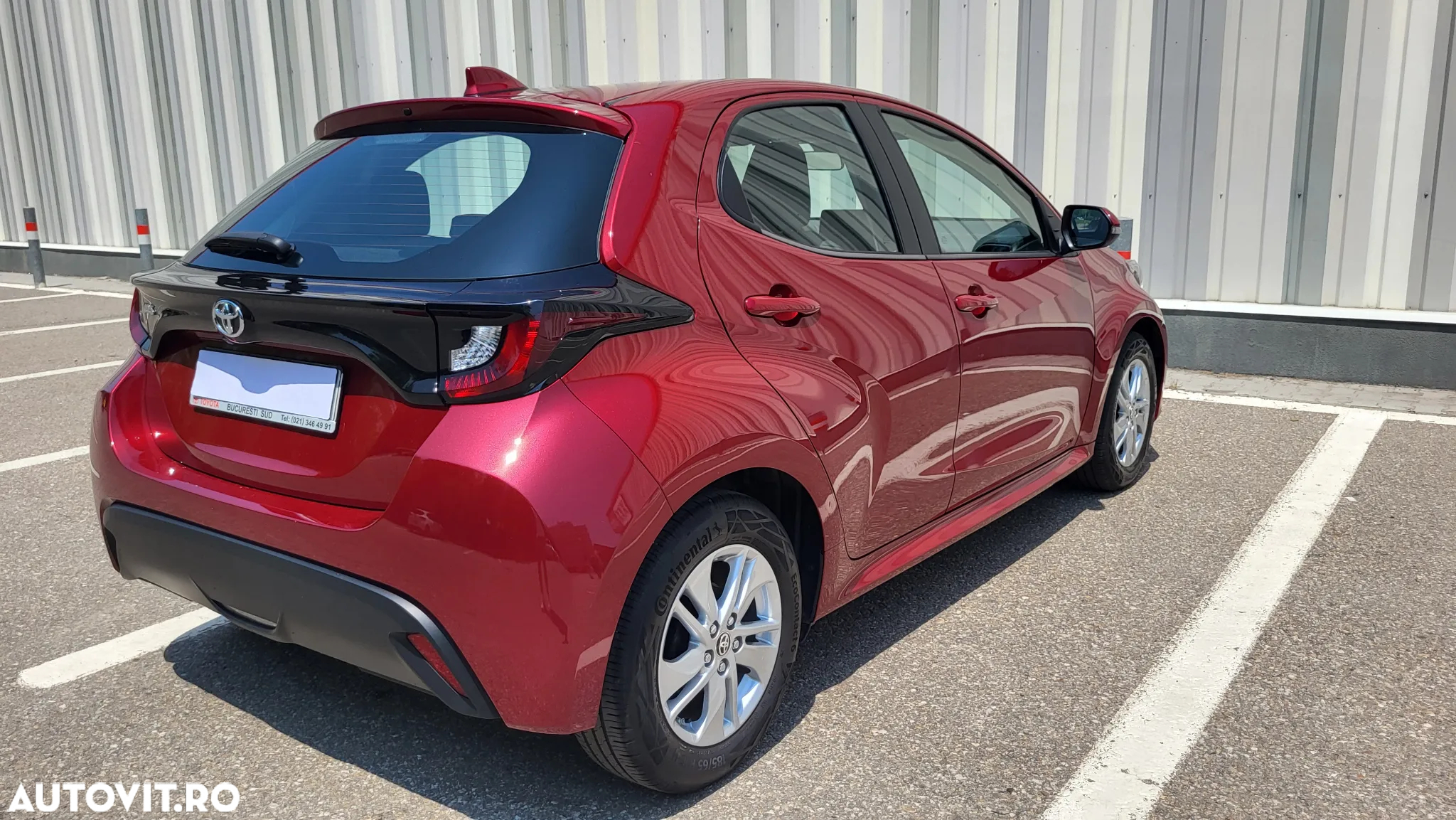 Toyota Yaris 1.5 L CVT Dynamic - 12