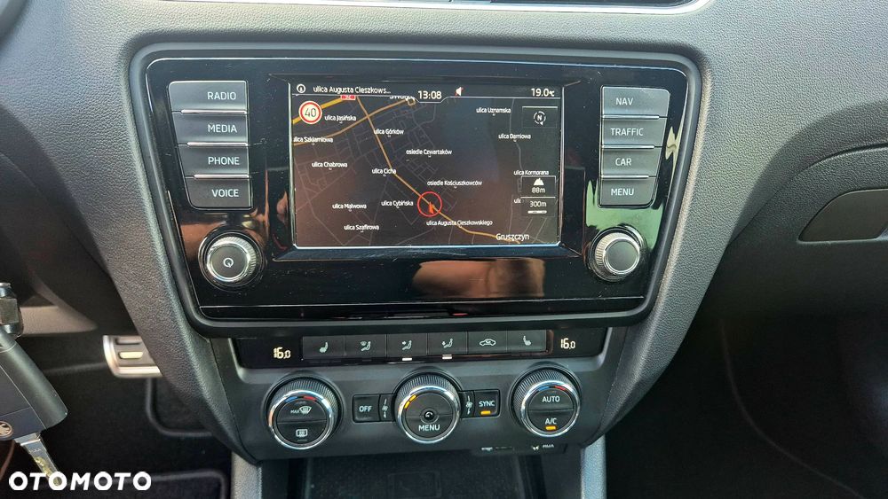 Skoda Octavia 2.0 TDI 4x4 DSG RS - 18