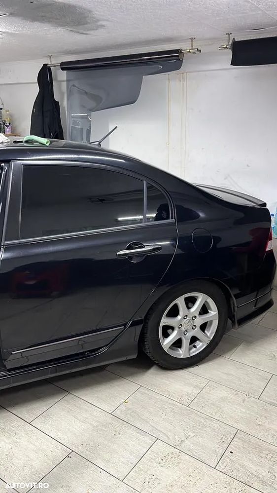 Honda Civic - 8