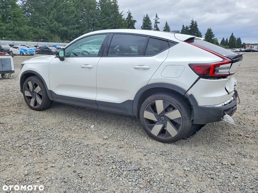 Volvo C40 Recharge Twin Motor Plus - 3