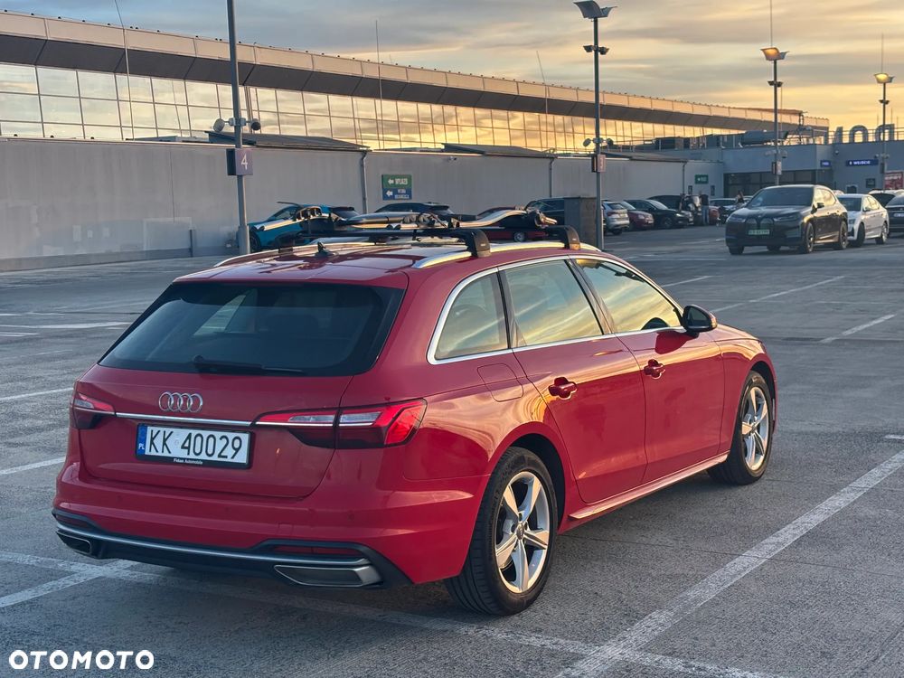 Audi A4 Avant 40 TDI S tronic - 3