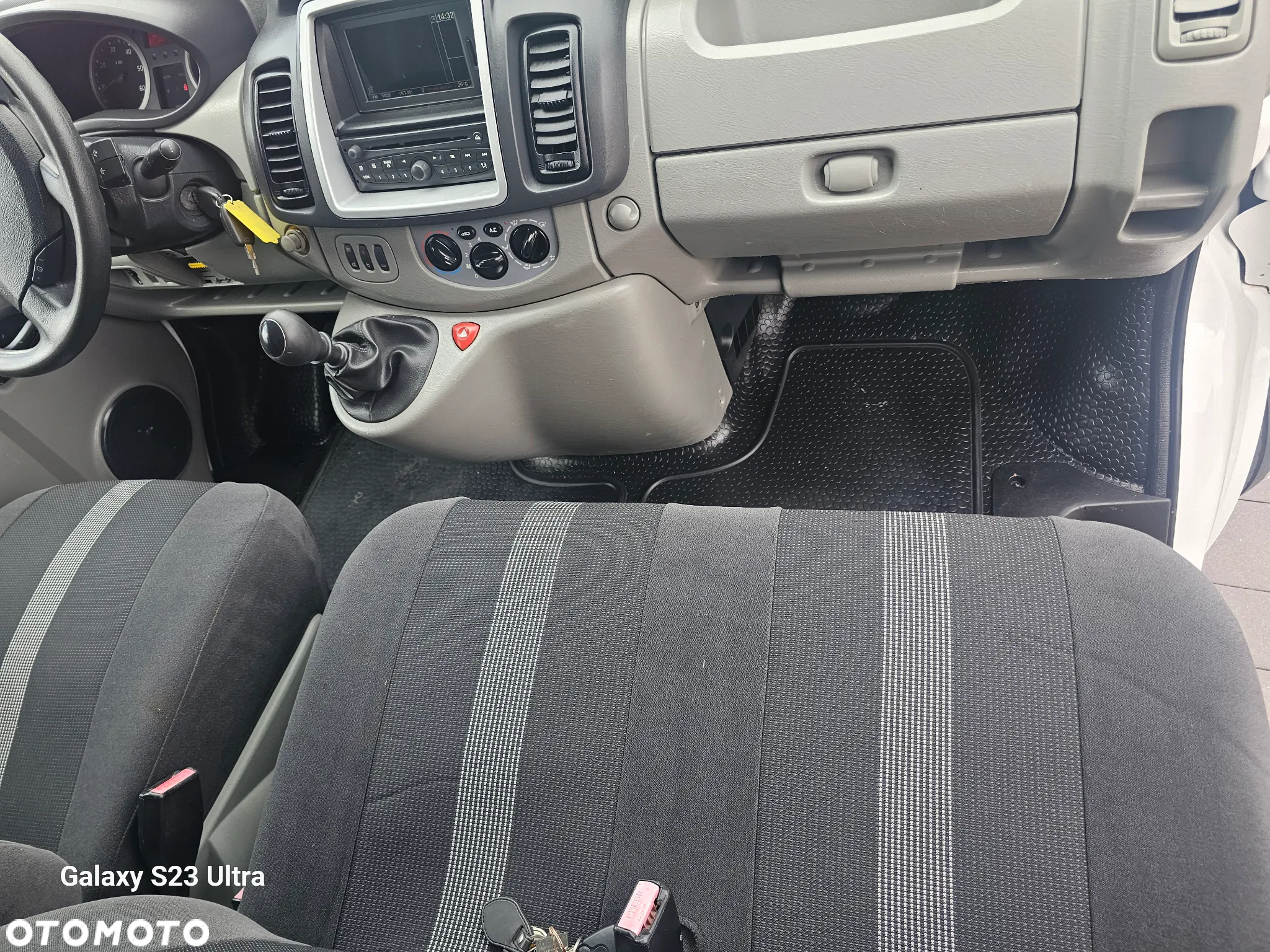 Opel Vivaro - 13