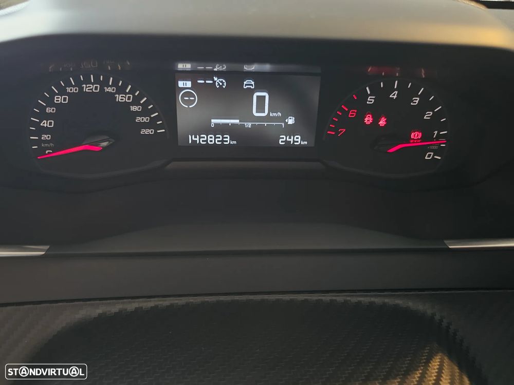 Peugeot 208 1.2 PureTech Like - 23