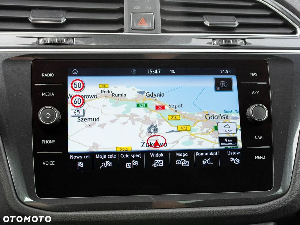 Volkswagen Tiguan - 21
