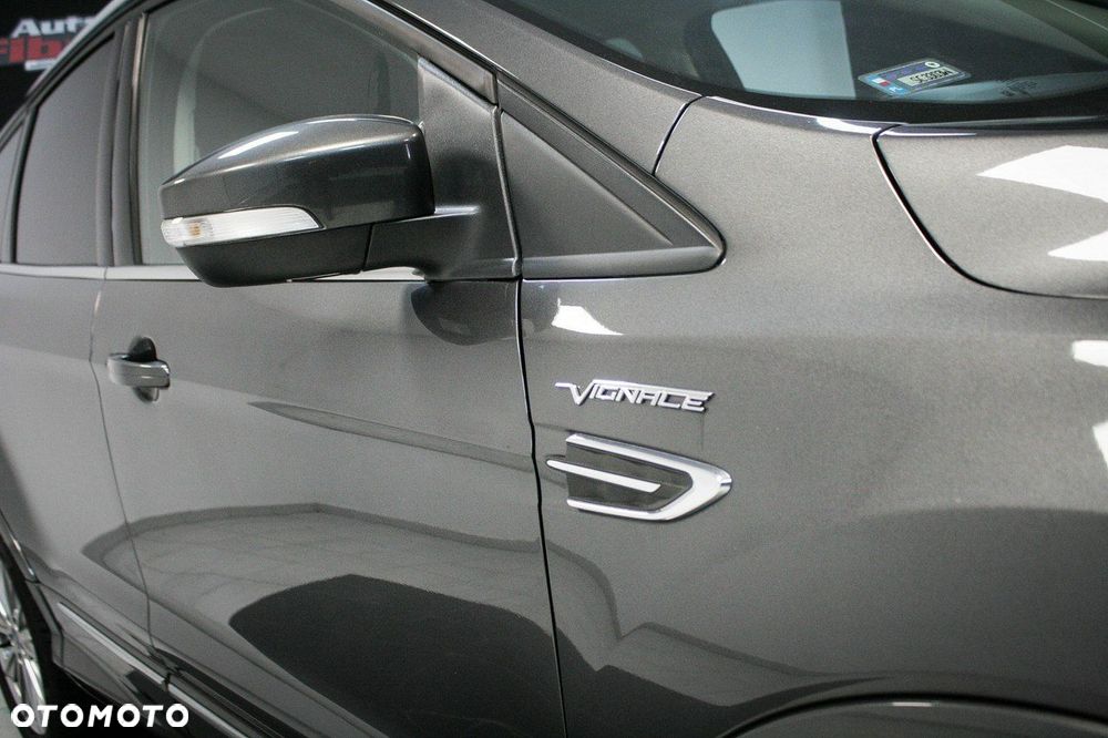 Ford Kuga - 3
