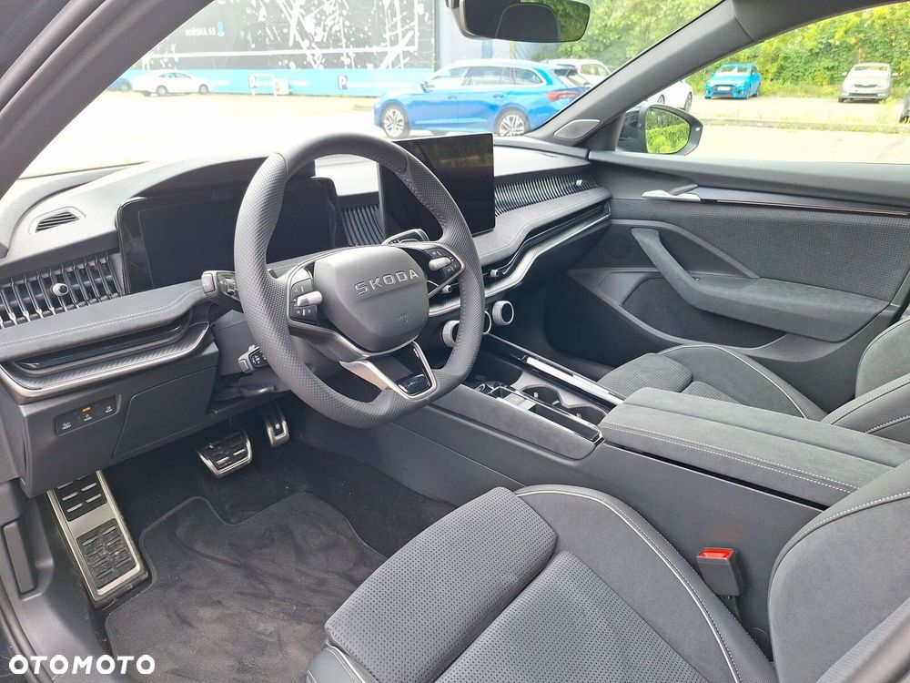 Skoda Superb 2.0 TSI Sportline DSG - 10