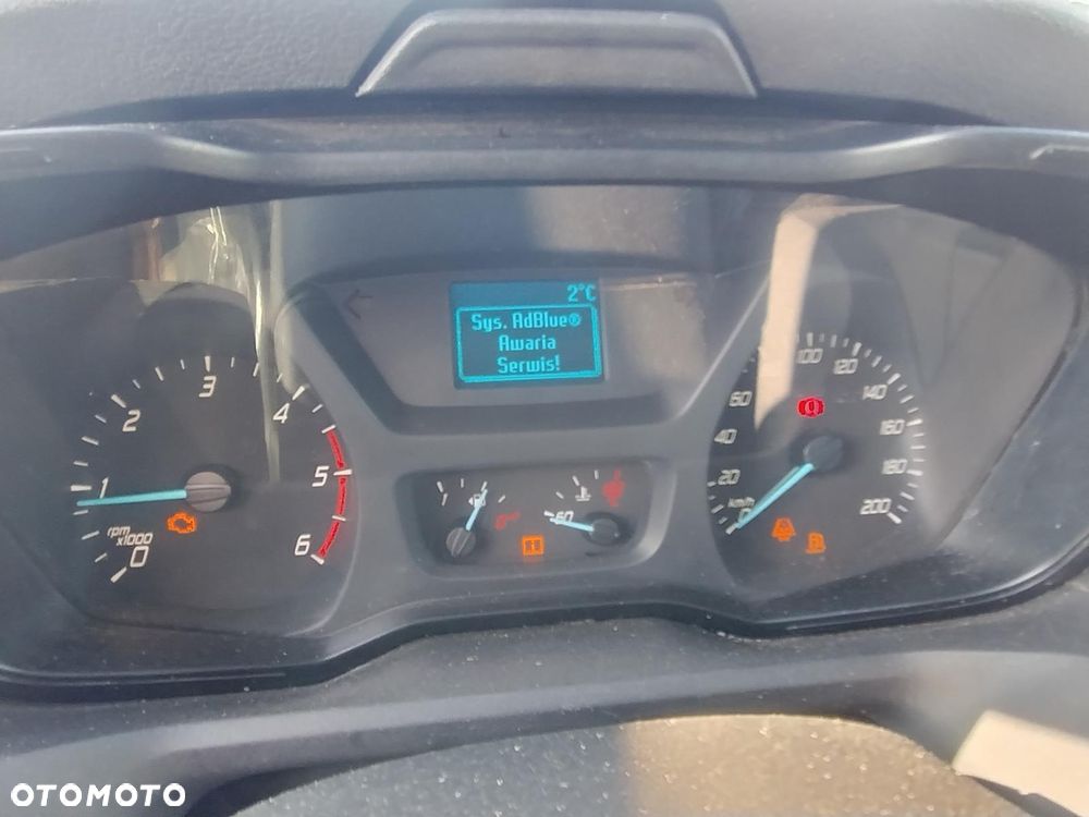 Ford Transit - 11