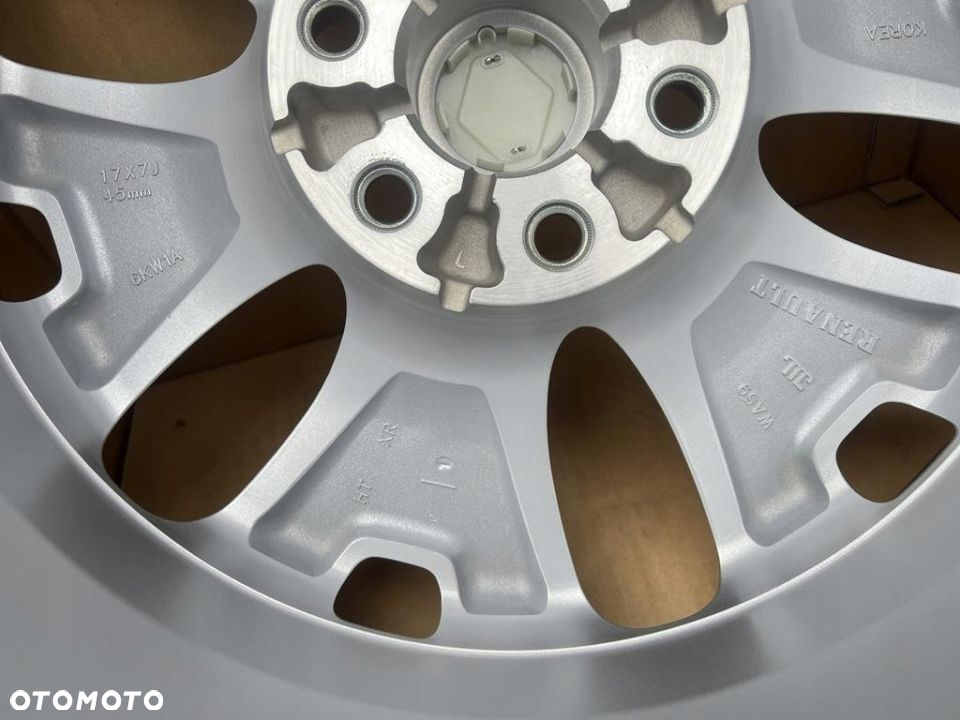 Felgi aluminiowe 17cali Mercedes X 6x114,3 et45 - 5
