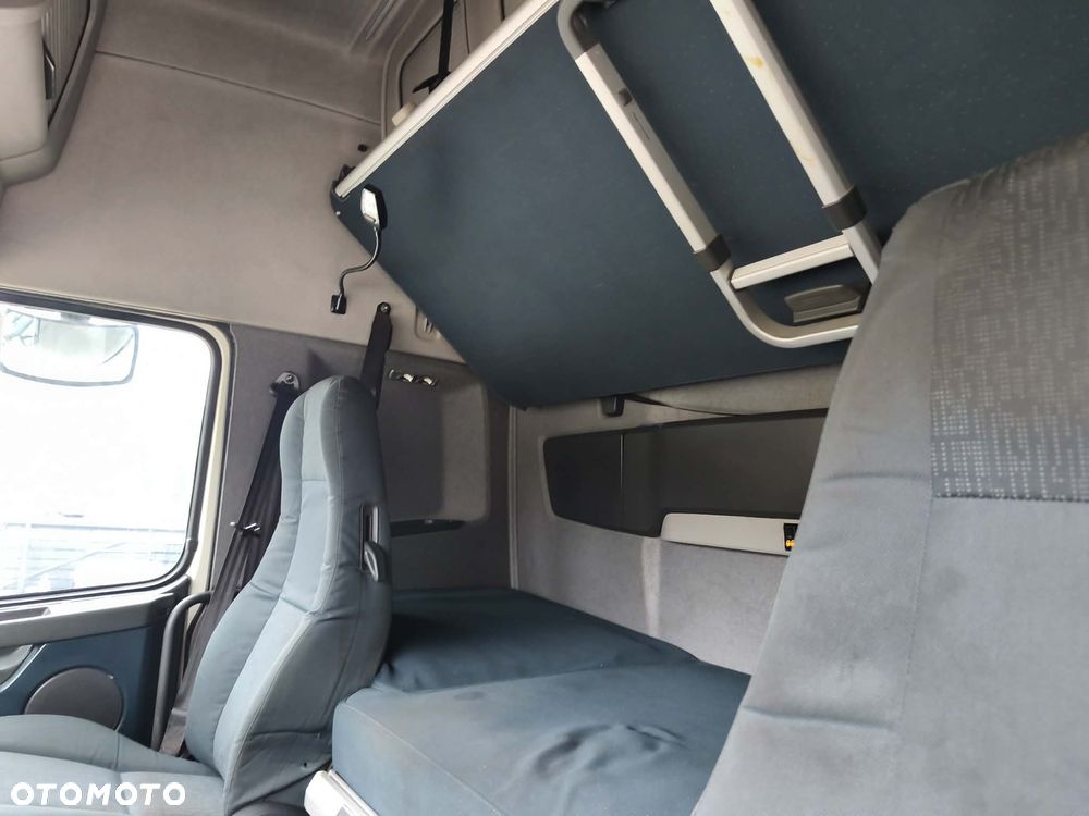 Volvo FH12 420 Standard Automat 2013 rok nowe opony - 9