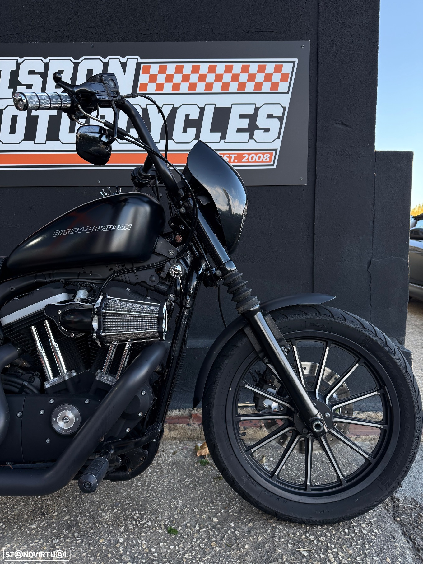 Harley-Davidson XL IRON - 3