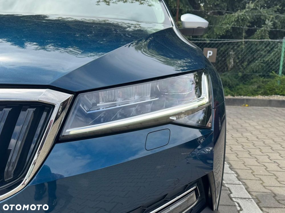 Skoda Superb 2.0 TDI SCR 4x4 Scout DSG - 25