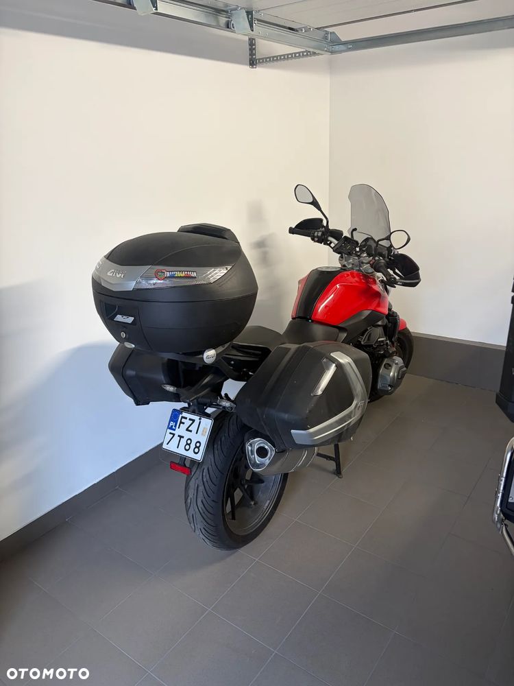 BMW R - 17